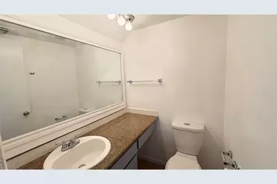 6633 W Airport Boulevard #101, Houston, TX 77035 - Photo 21