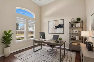6011 Abercombie Ln, Sugar Land, TX 77479 - Photo 11