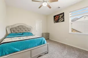 6011 Abercombie Ln, Sugar Land, TX 77479 - Photo 27