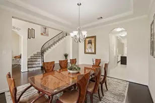 6011 Abercombie Ln, Sugar Land, TX 77479 - Photo 9