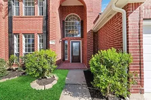 457 Corridor Way, Stafford, TX 77477 - Photo 3