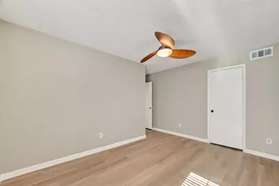 781 Country Place Drive #2054, Houston, TX 77079 - Photo 25