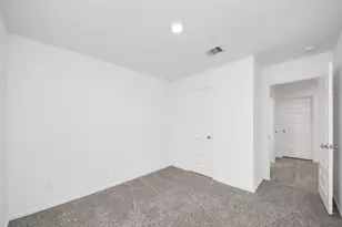 1310 Bison View Ln, Sealy, TX 77474 - Photo 7