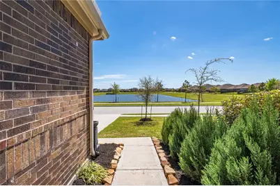 736 Scenic Lake Drive, La Marque, TX 77568 - Photo 33