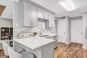 15952 Seahorse Dr, Houston, TX 77062 - Photo 17