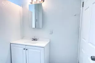 11 Norwood St, Houston, TX 77011 - Photo 7