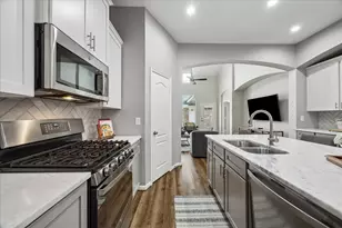3338 Knollcrest Ln, Pearland, TX 77584 - Photo 7