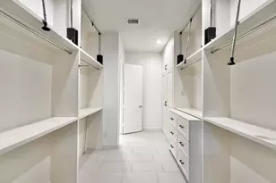 707 W Clay St, Houston, TX 77019 - Photo 13