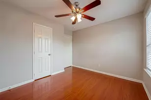 9234 Windswept Grove Dr, Houston, TX 77083 - Photo 5
