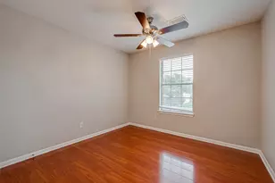 9234 Windswept Grove Dr, Houston, TX 77083 - Photo 7