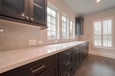 58 Canopy Green, The Woodlands, TX 77375 - Photo 9
