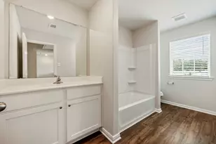 10377 Red Cardinal Dr, Cleveland, TX 77328 - Photo 11