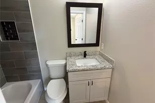 7178 Crownwest St, Houston, TX 77072 - Photo 13