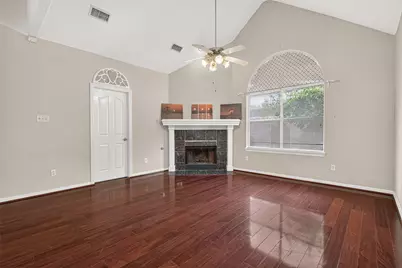 8503 Raybluff Lane, Houston, TX 77040 - Photo 13
