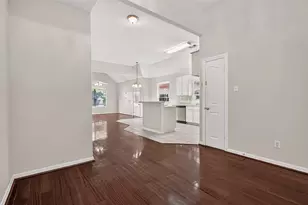 8503 Raybluff Ln, Houston, TX 77040 - Photo 11