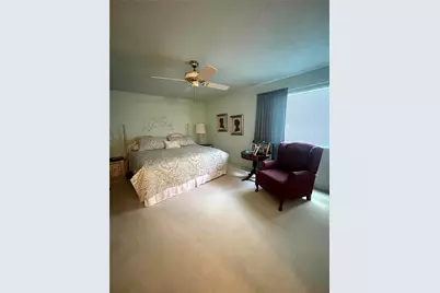10219 Crescent Moon Drive, Houston, TX 77064 - Photo 11