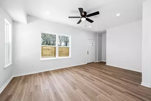 2018 Hampton St, Houston, TX 77088 - Photo 3