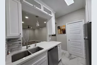 2475 Underwood Street #166, Houston, TX 77030 - Photo 15