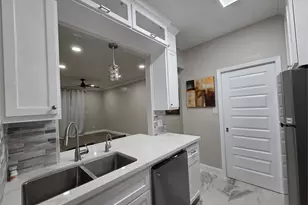 2475 Underwood St, Houston, TX 77030 - Photo 15