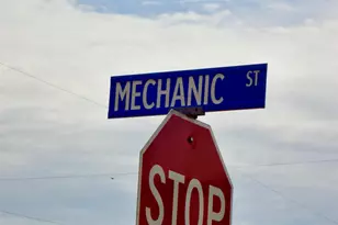 315 Mechanic St, Tomball, TX 77375 - Photo 1