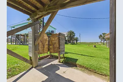 12878 Jean Lafitte Drive, Freeport, TX 77541 - Photo 21