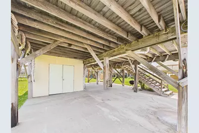 12878 Jean Lafitte Drive, Freeport, TX 77541 - Photo 19