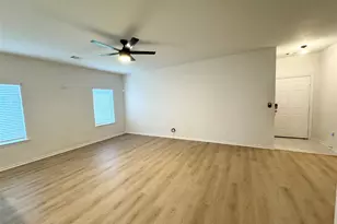 2808 Coral Dr, Texas City, TX 77591 - Photo 5