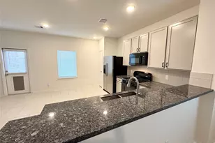 2808 Coral Dr, Texas City, TX 77591 - Photo 9