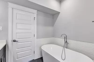 3309 Baron Street, Houston, TX 77020 - Photo 33