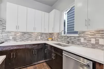 3309 Baron Street, Houston, TX 77020 - Photo 17