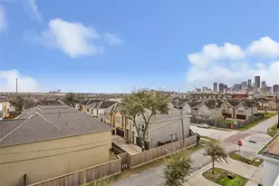 3309 Baron St, Houston, TX 77020 - Photo 39