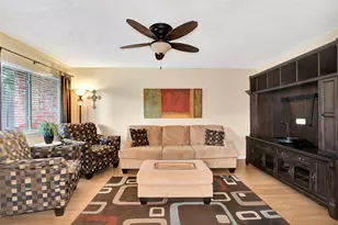 12024B Mighty Oak Dr, Houston, TX 77066 - Photo 11