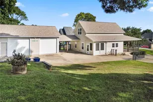 361 Bridgelanding, Onalaska, TX 77360 - Photo 1