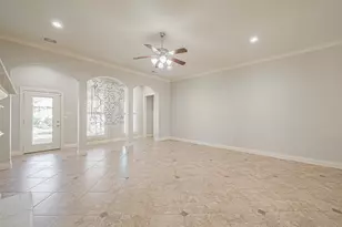 31902 Forest Pine Ct, Conroe, TX 77385 - Photo 9