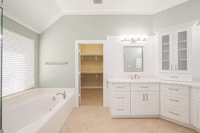 31902 Forest Pine Court, Conroe, TX 77385 - Photo 29