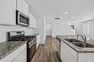5243 Shallowhurst Ln, Katy, TX 77449 - Photo 5