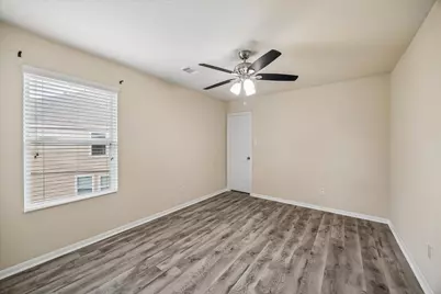 15642 S Fall Fern Cir, Houston, TX 77044 - Photo 25