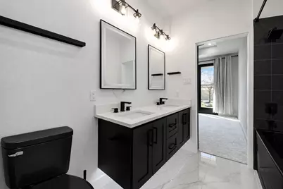 8313 Bassett St #B, Houston, TX 77051 - Photo 33