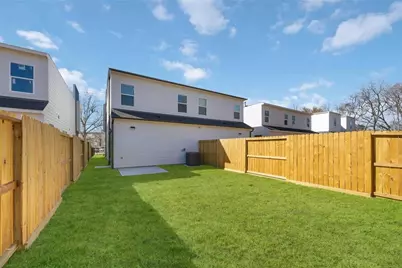 8313 Bassett St #B, Houston, TX 77051 - Photo 39