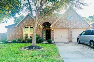 2801 Field Hollow Dr, Pearland, TX 77584 - Photo 1