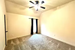 2801 Field Hollow Dr, Pearland, TX 77584 - Photo 15