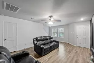 1800 Thompson St, La Marque, TX 77568 - Photo 25