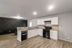 1800 Thompson St, La Marque, TX 77568 - Photo 21