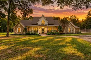 910 Commons Vista Dr, Huffman, TX 77336 - Photo 1
