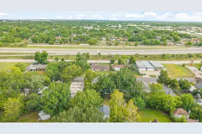 209 Schilling Street, Baytown, TX 77520 - Photo 29