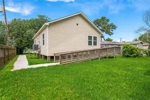 1125 Lake Rd, La Marque, TX 77568 - Photo 25