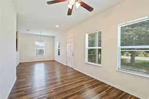 1125 Lake Rd, La Marque, TX 77568 - Photo 9