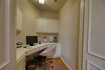 7715 Old Tree Court, Sugar Land, TX 77479 - Photo 7
