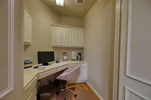 7715 Old Tree Ct, Sugar Land, TX 77479 - Photo 7