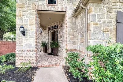 7715 Old Tree Court, Sugar Land, TX 77479 - Photo 5